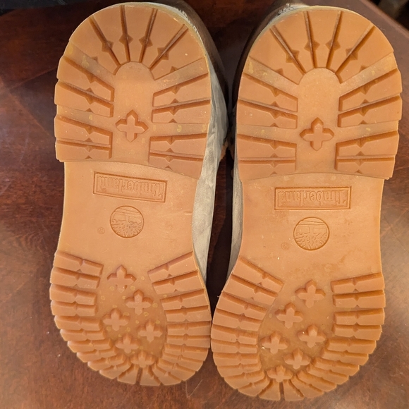 Timberland Grey and Rose Gold Special Edition Boots - Picture 5 of 6